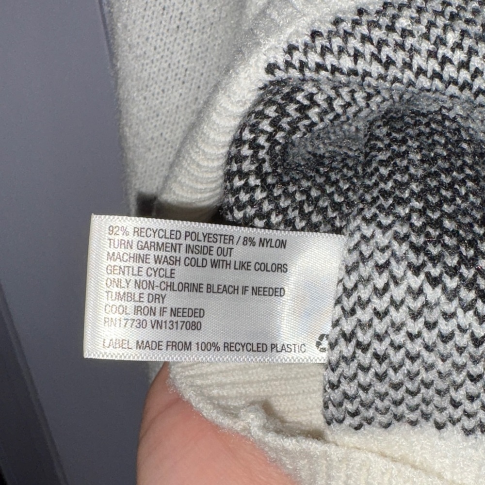 a new day Cream and Black Heart Cardigan - Picture 4 of 4